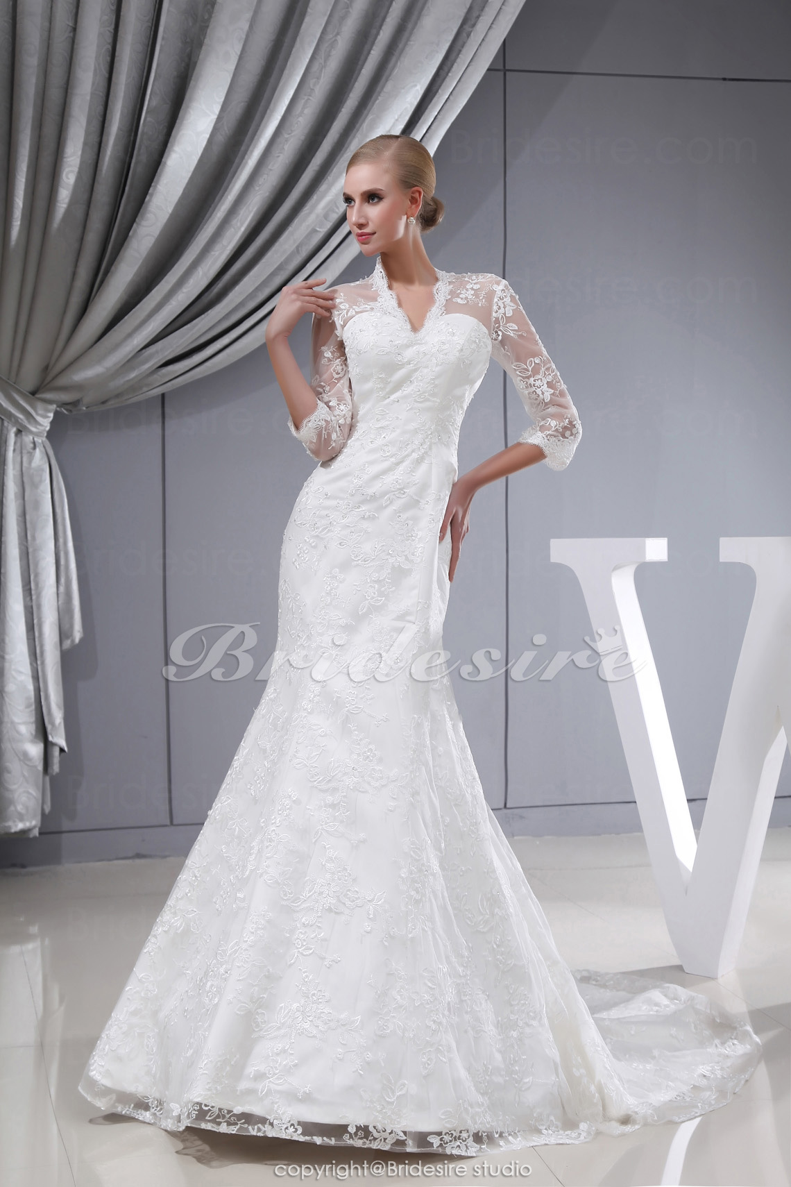 Trumpet/Mermaid V-neck Sweep Train 3/4 Length Sleeve Lace Wedding Dress