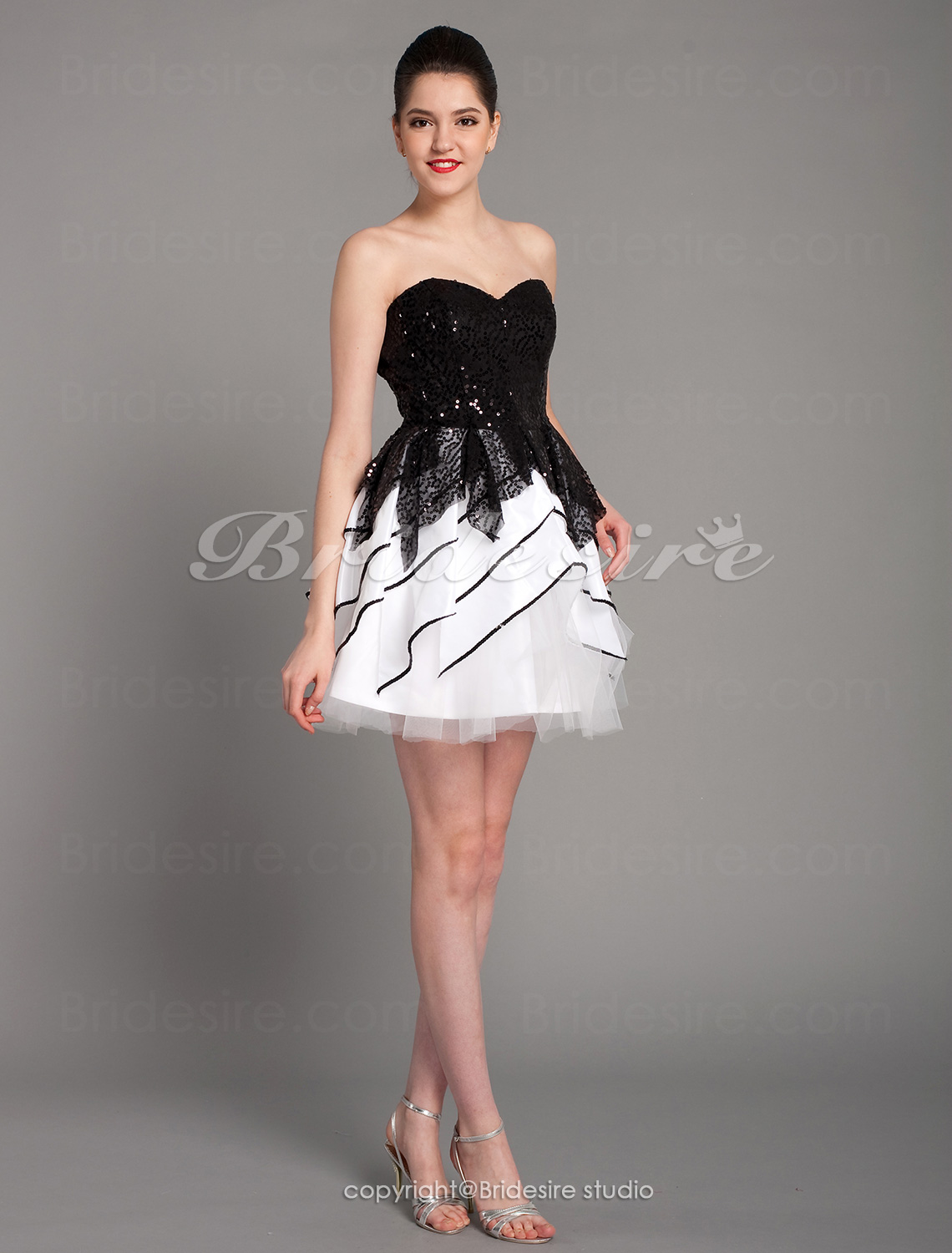 Ball Gown Sequined Short/Mini Sweetheart Prom Dress
