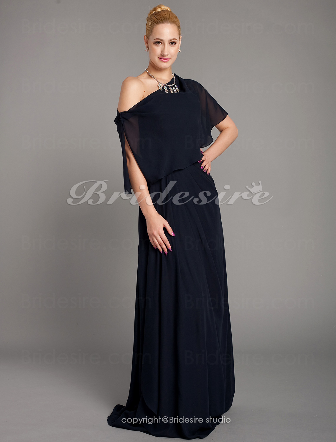 Sheath/Column Chiffon Floor-length Strapless Mother Of The Bride Dress With A Wrap